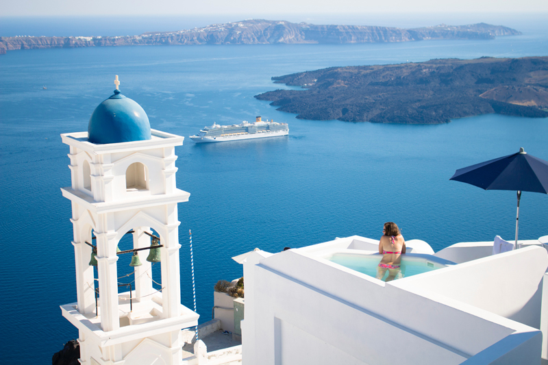 Family Tour In Greece